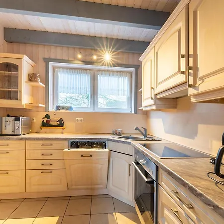 Exklusives Skandinavisches Гранцов